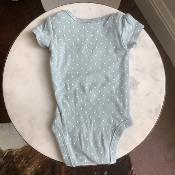 Carter’s NB Onesie, Daddy’s Girl, teal blue, turtle and butterfly embroidered - Picture 2 of 2